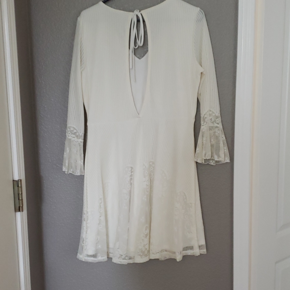 Dress - Picture 5 of 5